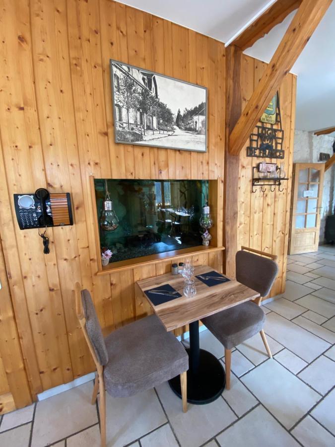 Hotel Restaurant Des Lacs Chaux-des-Crotenay Экстерьер фото